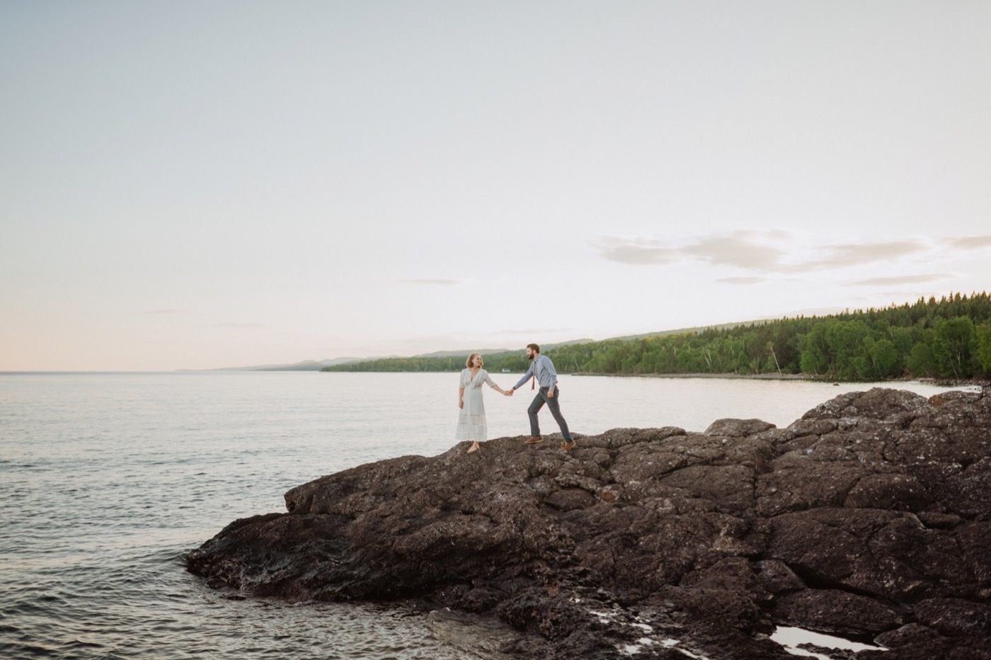 Duluth, MN elopement photographer